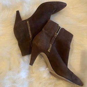 Ladies Nine West brown boots size 5